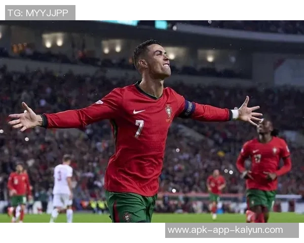 C罗坦言愿为国家队奉献一生不再效力任何俱乐部