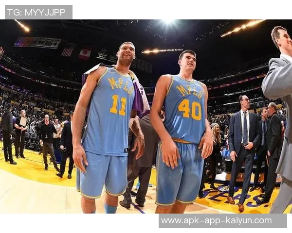 保罗赞祖巴茨内线威胁大洛空间能力丰富球队战术选择 保罗赞祖巴茨内线威胁大洛空间能力丰富球队战术选择