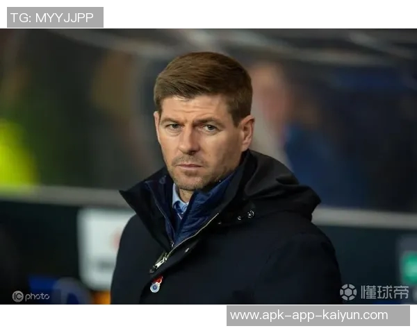 旧将称赞杰拉德为真正斗士为胜利不惜一切代价的精神令人敬佩 旧将称赞杰拉德为真正斗士为胜利不惜一切代价的精神令人敬佩