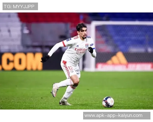 西汉姆联计划召开会议讨论降低帕奎塔转会费策略 西汉姆联计划召开会议讨论降低帕奎塔转会费策略